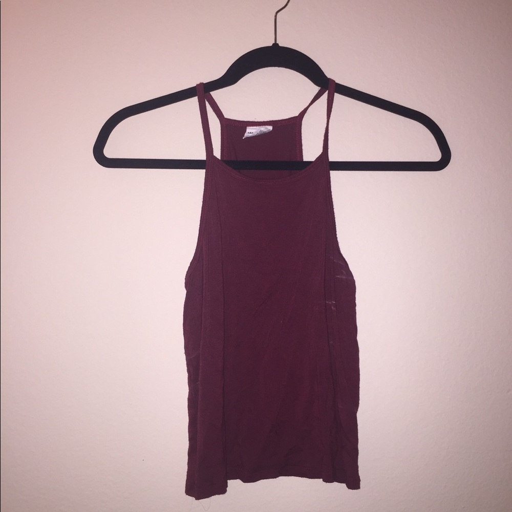 maroon tank